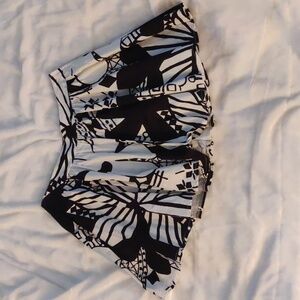 Fleurish Black and White Aline Mini Skirt Size 7
